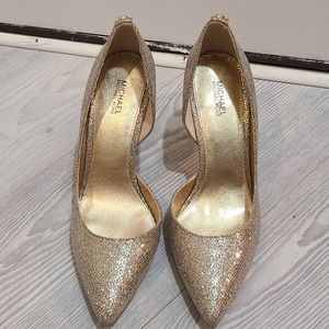 MICHAEL KORS (NEVER WORN) gold high heels sparkley